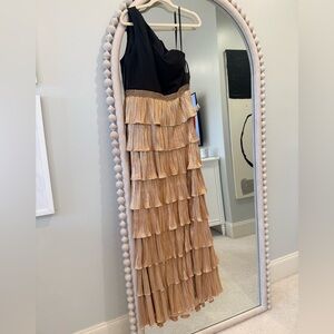 Mac Duggal Black and Gold Pleated Tiered Maxi Skirt